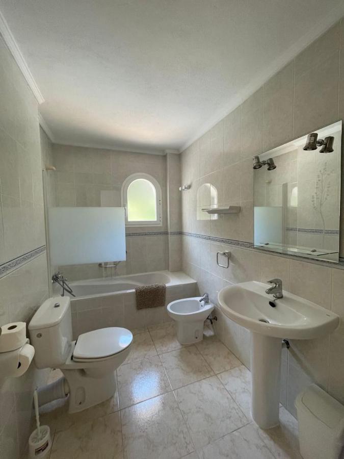 Apartamentos Torres Cardona Cala Llonga  Exteriér fotografie