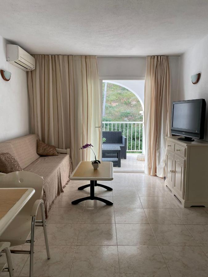 Apartamentos Torres Cardona Cala Llonga  Exteriér fotografie